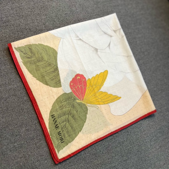 Set Of 2 Hanae Mori Black Multicolor Floral & Cream Tan Handkerchiefs/Bandana - Picture 6 of 15